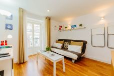Apartment in Lisbon - BAIRRO ALTO CHARMING 1 BEDROOM APARTMENT
