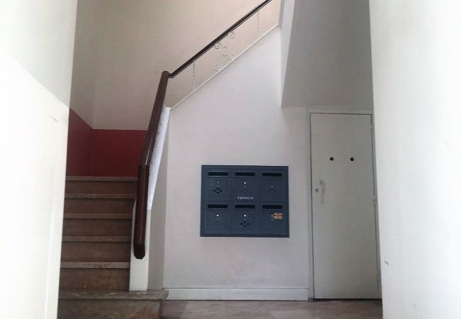 Apartment in Lisbon - 2 Bedroom apartment in Benfica next to Colombo and Apartment in Lisbon - 2 Bedroom apartment in Benfica next to Colombo and