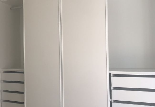 Apartment in Lisbon - 2 Bedroom apartment in Benfica next to Colombo and Apartment in Lisbon - 2 Bedroom apartment in Benfica next to Colombo and