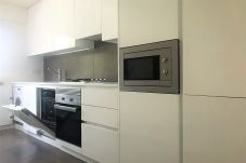 Apartment in Lisbon - 2 Bedroom apartment in Benfica next to Colombo and