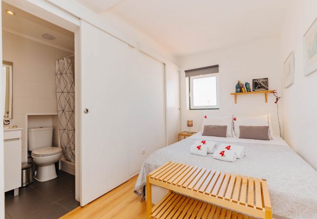 Apartamento em Lisboa - BAIRRO ALTO RIVER VIEW CHARMING 1 BEDROOM APARTMEN