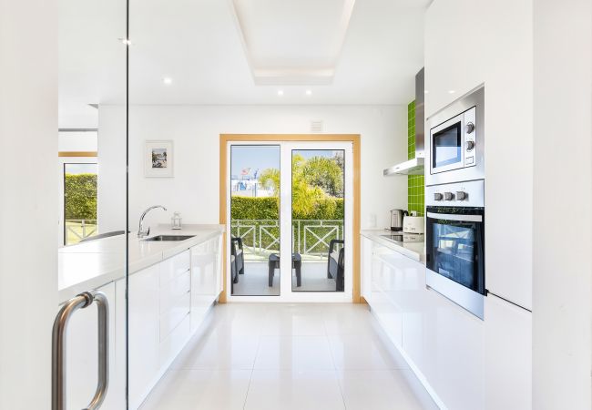 Apartamento em Albufeira - Apt. Albuhera OCV - Baixa Albufeira Apartamento em Albufeira - Apt. Albuhera OCV - Baixa Albufeira