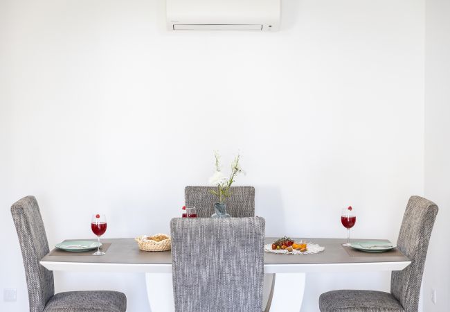 Apartamento em Albufeira - Apt. Albuhera OCV - Baixa Albufeira Apartamento em Albufeira - Apt. Albuhera OCV - Baixa Albufeira