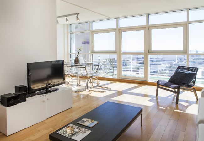 Apartamento em Lisboa - RENT4REST LISBON PARQUE DAS NAÇÕES 17TH FLOOR RIVER VIEW Apartamento em Lisboa - RENT4REST LISBON PARQUE DAS NAÇÕES 17TH FLOOR RIVER VIEW