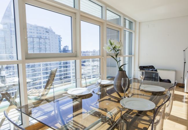 Apartamento em Lisboa - RENT4REST LISBON PARQUE DAS NAÇÕES 17TH FLOOR RIVER VIEW Apartamento em Lisboa - RENT4REST LISBON PARQUE DAS NAÇÕES 17TH FLOOR RIVER VIEW