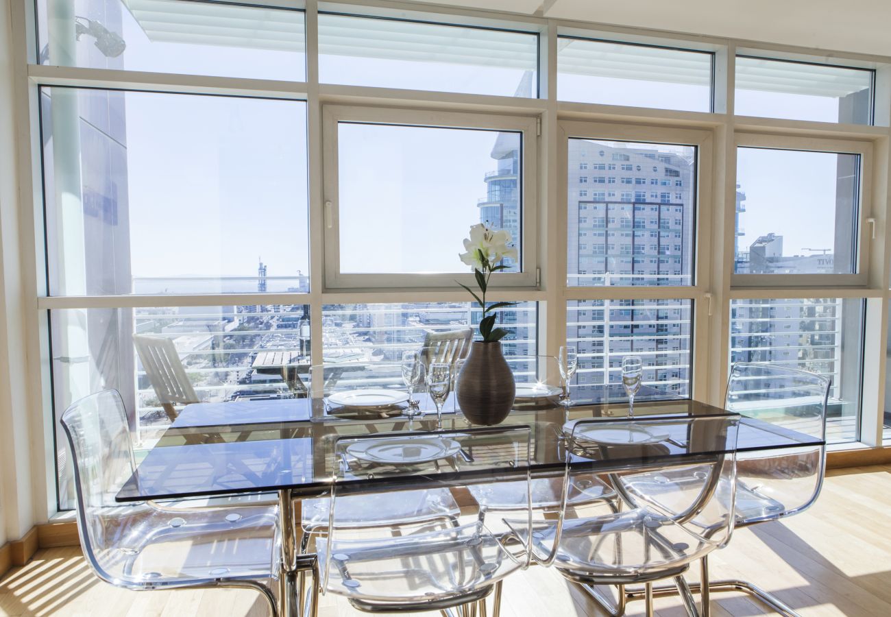 Apartamento em Lisboa - RENT4REST LISBON PARQUE DAS NAÇÕES 17TH FLOOR RIVER VIEW Apartamento em Lisboa - RENT4REST LISBON PARQUE DAS NAÇÕES 17TH FLOOR RIVER VIEW