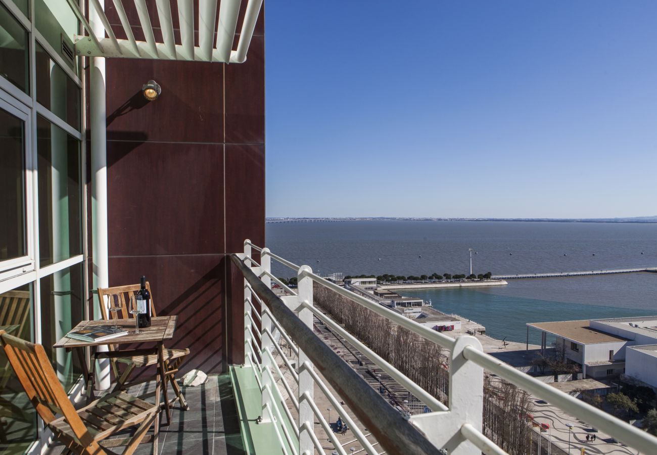 Apartamento em Lisboa - RENT4REST LISBON PARQUE DAS NAÇÕES 17TH FLOOR RIVER VIEW Apartamento em Lisboa - RENT4REST LISBON PARQUE DAS NAÇÕES 17TH FLOOR RIVER VIEW