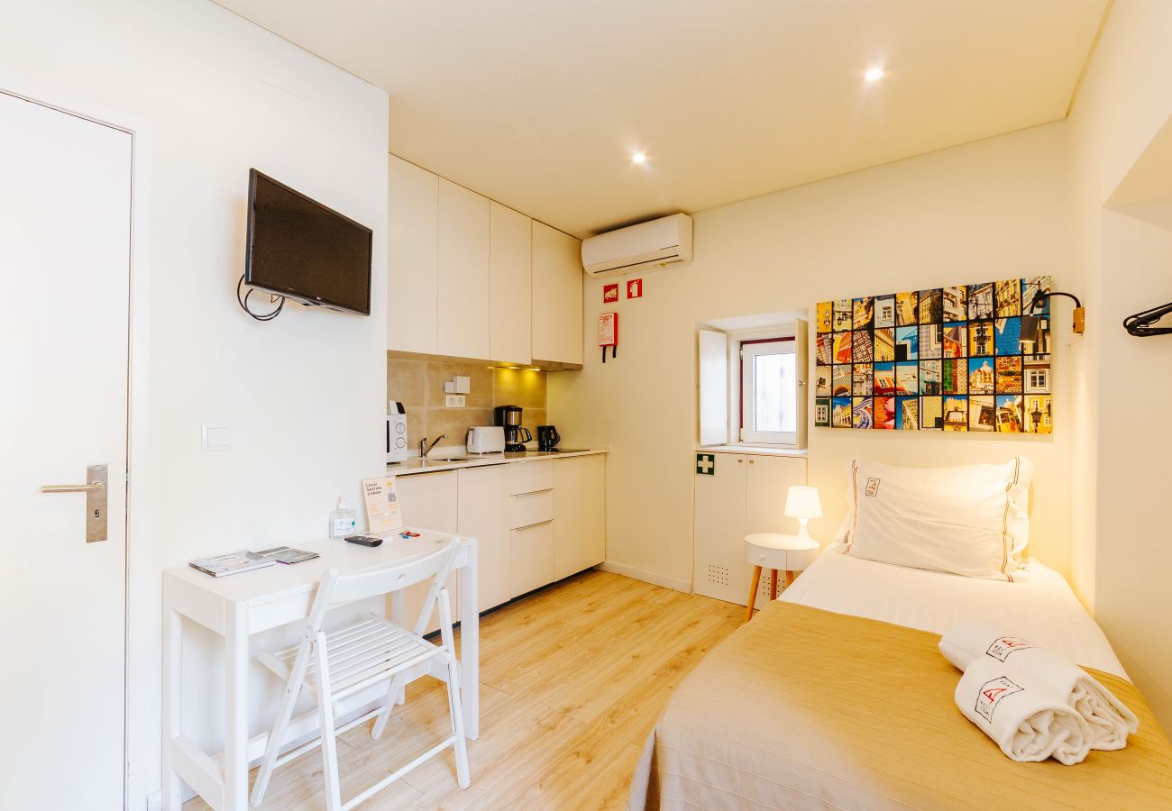 Estúdio em Lisboa - RENT4REST LISBON DOWNTOWN TINY STUDIO APARTMENT 1