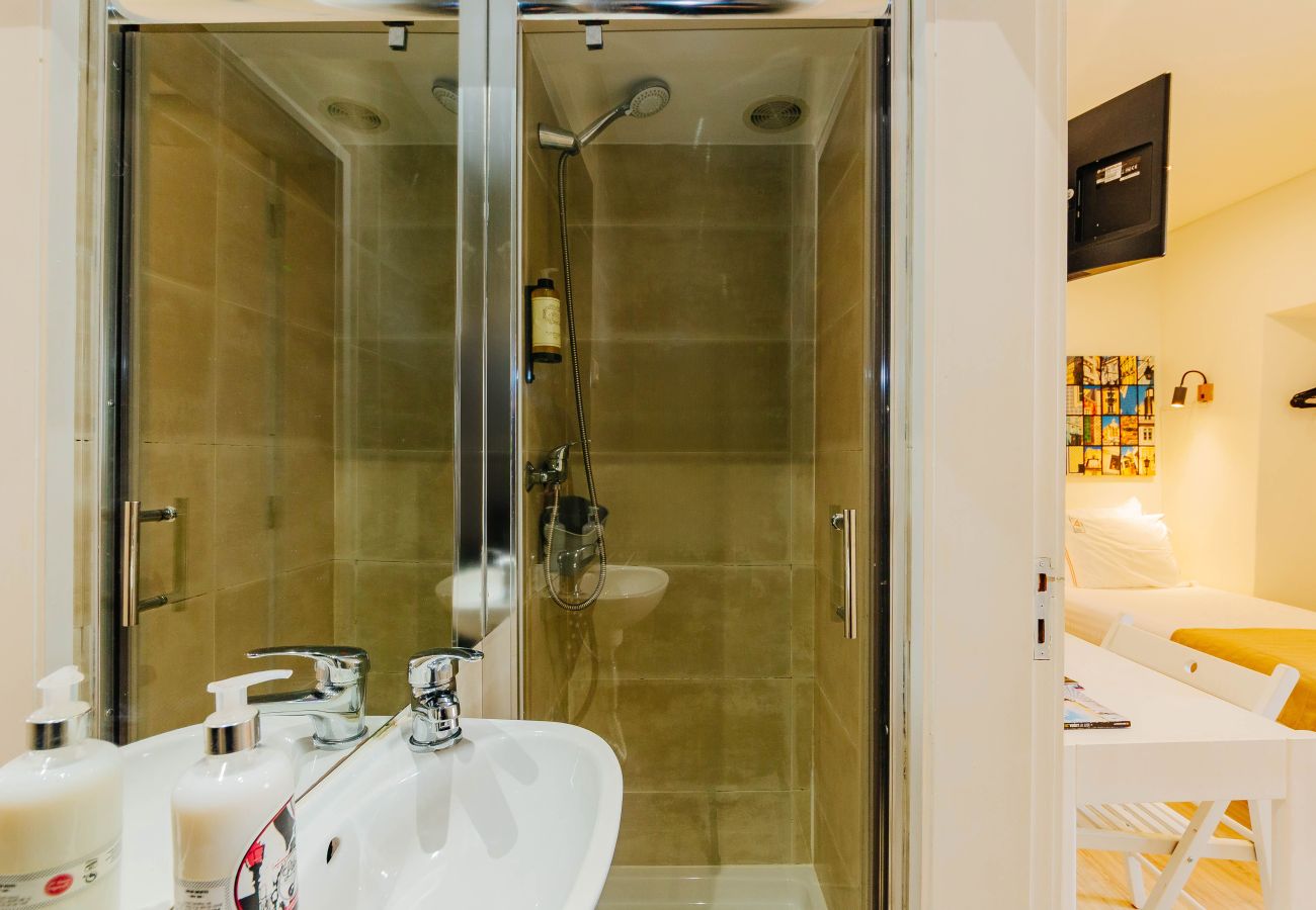 Estúdio em Lisboa - RENT4REST LISBON DOWNTOWN TINY STUDIO APARTMENT 1 Estúdio em Lisboa - RENT4REST LISBON DOWNTOWN TINY STUDIO APARTMENT 1