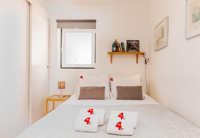 Apartamento em Lisboa - RENT4REST BAIRRO ALTO RIVER VIEW CHARMING 1 BEDROOM APARTMENT