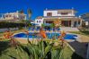 Villa em Albufeira - Casa Das Palmeiras OCV - Ideal Familias Villa em Albufeira - Casa Das Palmeiras OCV - Ideal Familias