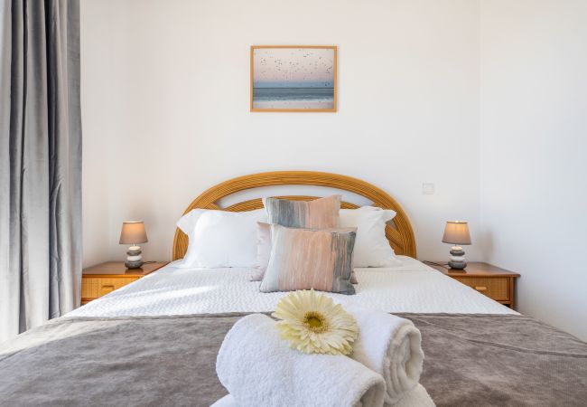 Villa em Galé - Villa Luz do Atlantico, 100m da praia e piscina privada Villa em Galé - Villa Luz do Atlantico, 100m da praia e piscina privada