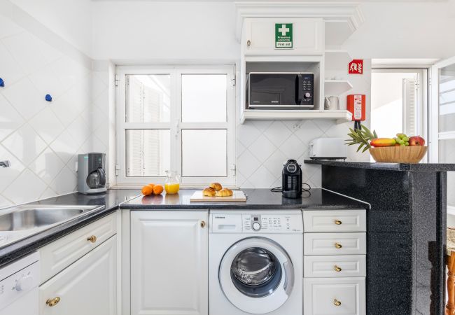 Villa em Galé - Villa Luz do Atlantico, 100m da praia e piscina privada Villa em Galé - Villa Luz do Atlantico, 100m da praia e piscina privada