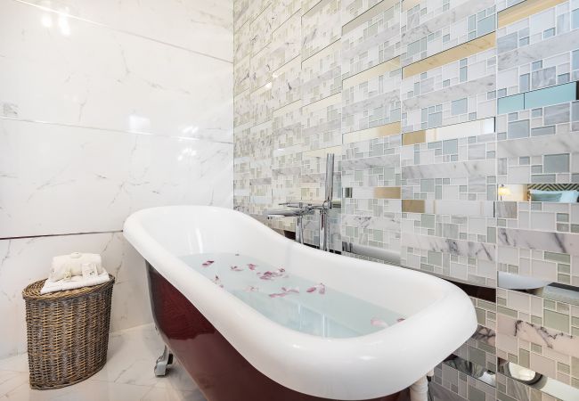 Villa em Albufeira - Villa Eva OCV - Privada com Piscina e Sala de Jogos