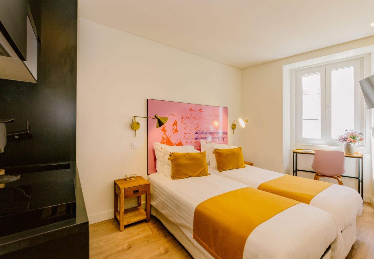 Quarto em Lisboa - BAIRRO ALTO MUSIC GUEST HOUSE BRAHMS Quarto em Lisboa - BAIRRO ALTO MUSIC GUEST HOUSE BRAHMS