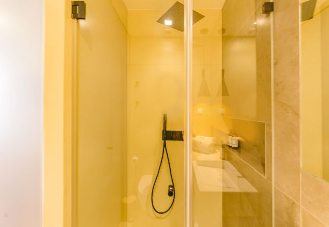 Quarto em Lisboa - BAIRRO ALTO MUSIC GUEST HOUSE SCHUBERT Quarto em Lisboa - BAIRRO ALTO MUSIC GUEST HOUSE SCHUBERT