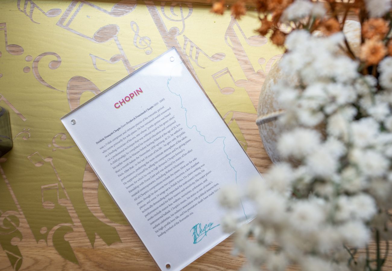 Quarto em Lisboa - BAIRRO ALTO MUSIC GUEST HOUSE MOZART Quarto em Lisboa - BAIRRO ALTO MUSIC GUEST HOUSE MOZART