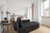 Quarto em Lisboa - Lapa Diplomatic Suite 1.2 by Feel Lisboa