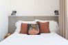 Quarto em Lisboa - Lapa Diplomatic Suite 2.2 by Feel Lisboa