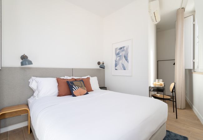 Quarto em Lisboa - Lapa Diplomatic Suite 2.3 by Feel Lisboa