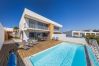 Villa in Albufeira - Villa Jasmim OCV - Heated Pool