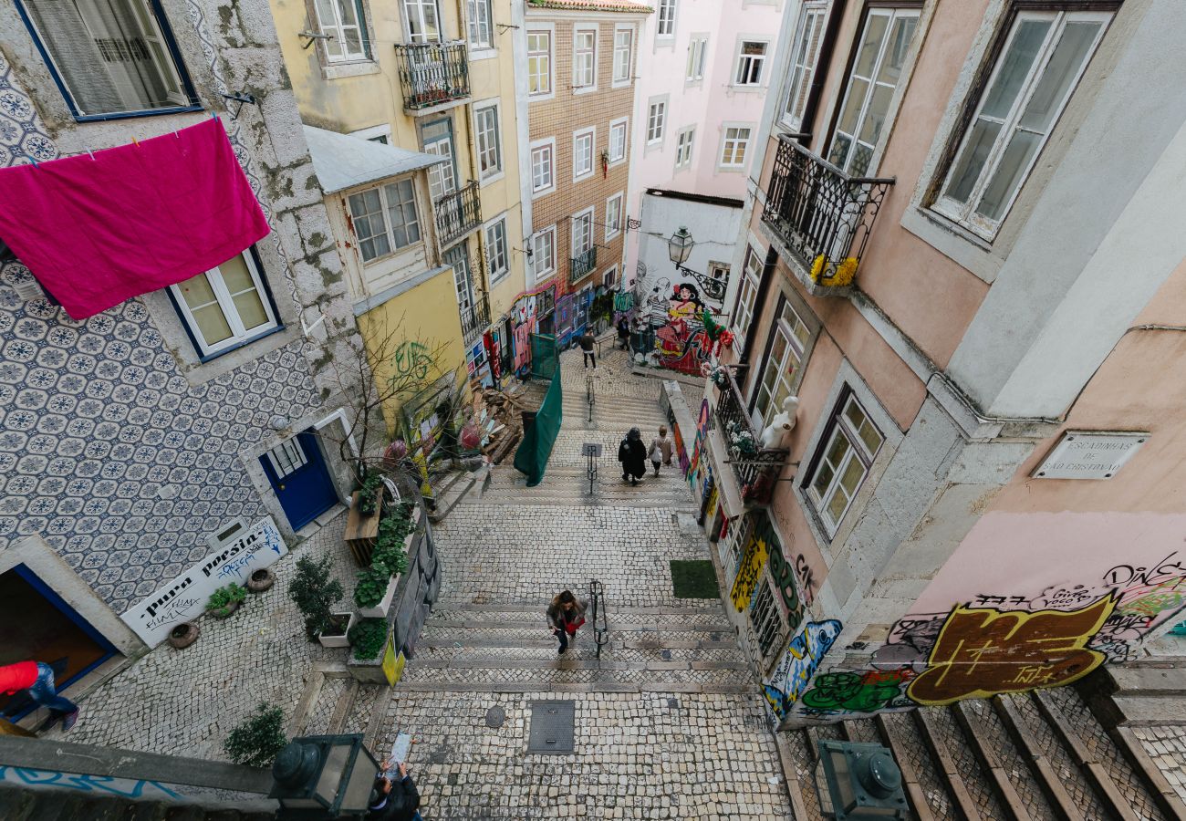 Apartment in Lisbon - RENT4REST DREAM VIEW FAMILY APARTMENT Apartment in Lisbon - RENT4REST DREAM VIEW FAMILY APARTMENT