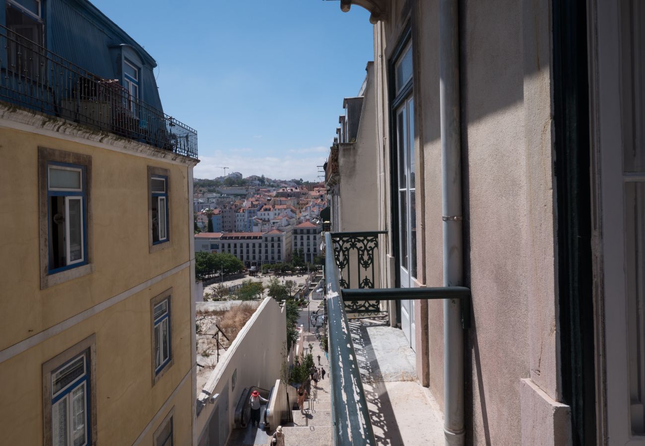 Apartment in Lisbon - RENT4REST DREAM VIEW FAMILY APARTMENT Apartment in Lisbon - RENT4REST DREAM VIEW FAMILY APARTMENT