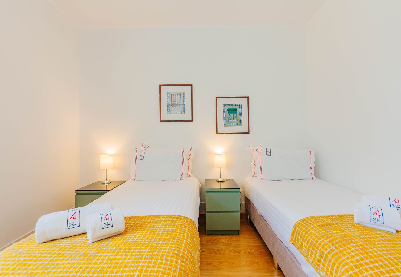 Apartment in Lisbon - RENT4REST DREAM VIEW FAMILY APARTMENT Apartment in Lisbon - RENT4REST DREAM VIEW FAMILY APARTMENT