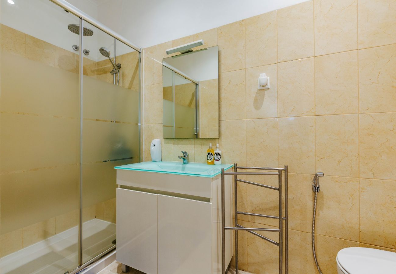 Apartment in Lisbon - RENT4REST DREAM VIEW FAMILY APARTMENT Apartment in Lisbon - RENT4REST DREAM VIEW FAMILY APARTMENT