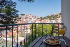Apartment in Lisbon - RENT4REST DREAM VIEW FAMILY APARTMENT
