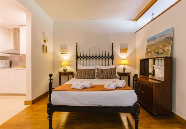  in Estoril - RENT4REST ESTORIL BEACHFRONT  APARTMENTS - 1 BEDROOM