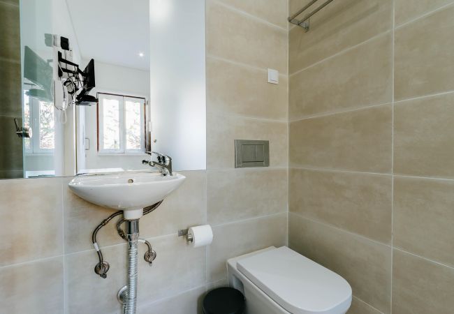 Studio in Lisbon - RENT4REST LISBON DOWNTOWN TINY STUDIO APARTMENT 2 Studio in Lisbon - RENT4REST LISBON DOWNTOWN TINY STUDIO APARTMENT 2