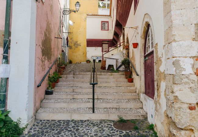 Studio in Lisbon - RENT4REST LISBON DOWNTOWN TINY STUDIO APARTMENT 2 Studio in Lisbon - RENT4REST LISBON DOWNTOWN TINY STUDIO APARTMENT 2