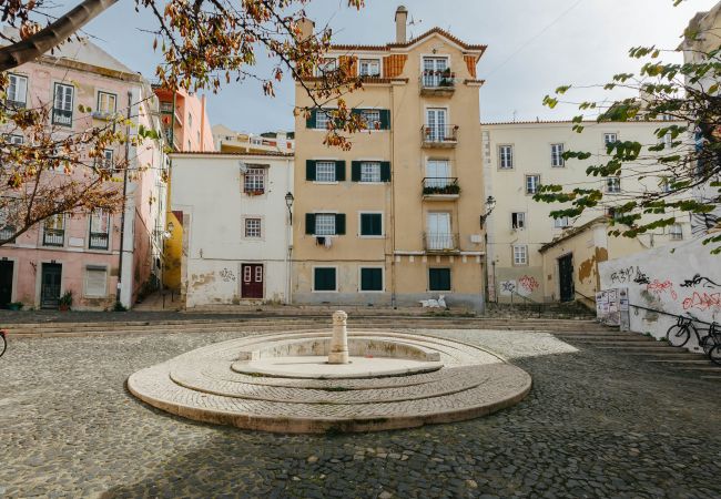 Studio in Lisbon - RENT4REST LISBON DOWNTOWN TINY STUDIO APARTMENT 2 Studio in Lisbon - RENT4REST LISBON DOWNTOWN TINY STUDIO APARTMENT 2