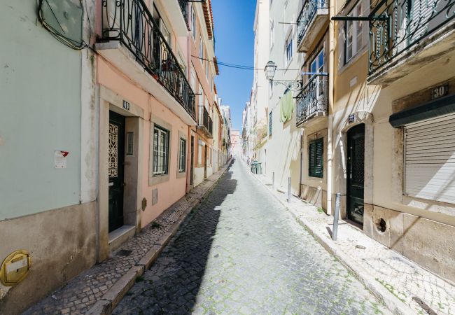Apartment in Lisbon - RENT4REST BAIRRO ALTO CHARMING 1 BEDROOM APARTMENT Apartment in Lisbon - RENT4REST BAIRRO ALTO CHARMING 1 BEDROOM APARTMENT