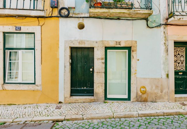 Apartment in Lisbon - RENT4REST BAIRRO ALTO CHARMING 1 BEDROOM APARTMENT Apartment in Lisbon - RENT4REST BAIRRO ALTO CHARMING 1 BEDROOM APARTMENT