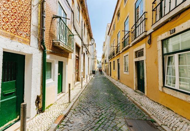 Apartment in Lisbon - RENT4REST BAIRRO ALTO CHARMING 1 BEDROOM APARTMENT Apartment in Lisbon - RENT4REST BAIRRO ALTO CHARMING 1 BEDROOM APARTMENT