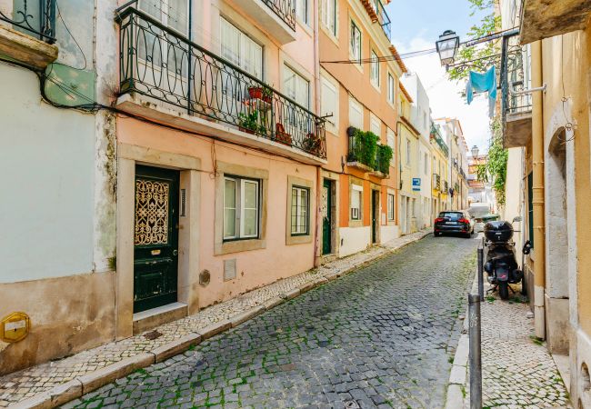 Apartment in Lisbon - RENT4REST BAIRRO ALTO CHARMING 1 BEDROOM APARTMENT Apartment in Lisbon - RENT4REST BAIRRO ALTO CHARMING 1 BEDROOM APARTMENT