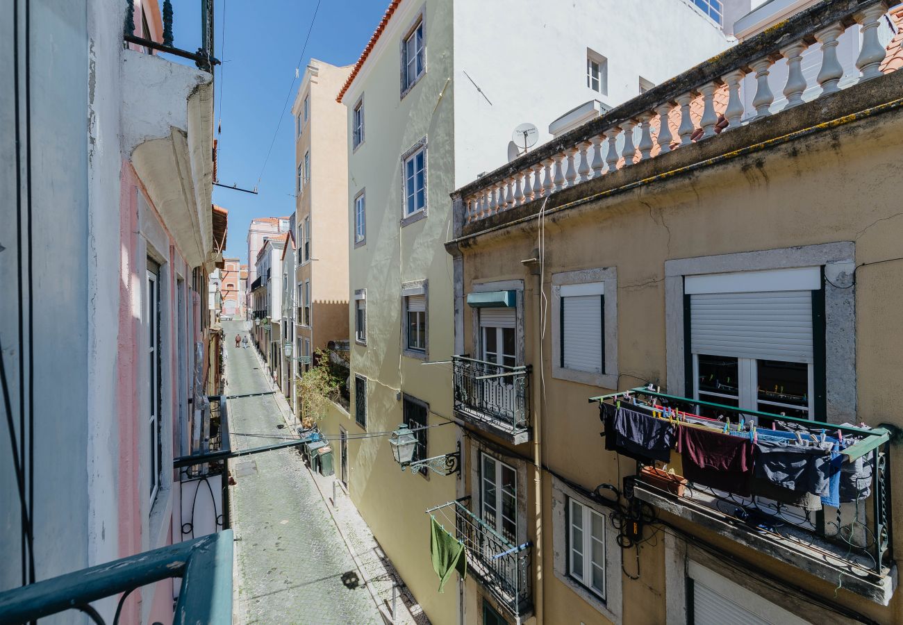 Apartment in Lisbon - RENT4REST BAIRRO ALTO CHARMING 1 BEDROOM APARTMENT Apartment in Lisbon - RENT4REST BAIRRO ALTO CHARMING 1 BEDROOM APARTMENT