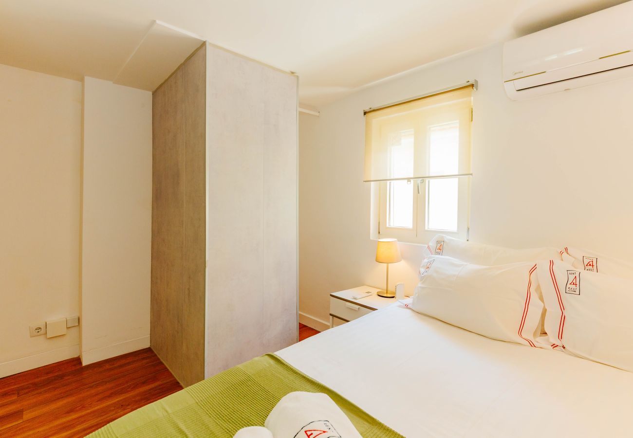 Apartment in Lisbon - RENT4REST BAIRRO ALTO CHARMING 1 BEDROOM APARTMENT Apartment in Lisbon - RENT4REST BAIRRO ALTO CHARMING 1 BEDROOM APARTMENT
