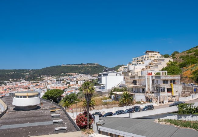 Studio in Sesimbra - RENT4REST SESIMBRA OCEAN VIEW STUDIO - DIRECT BEACH ACCESS Studio in Sesimbra - RENT4REST SESIMBRA OCEAN VIEW STUDIO - DIRECT BEACH ACCESS