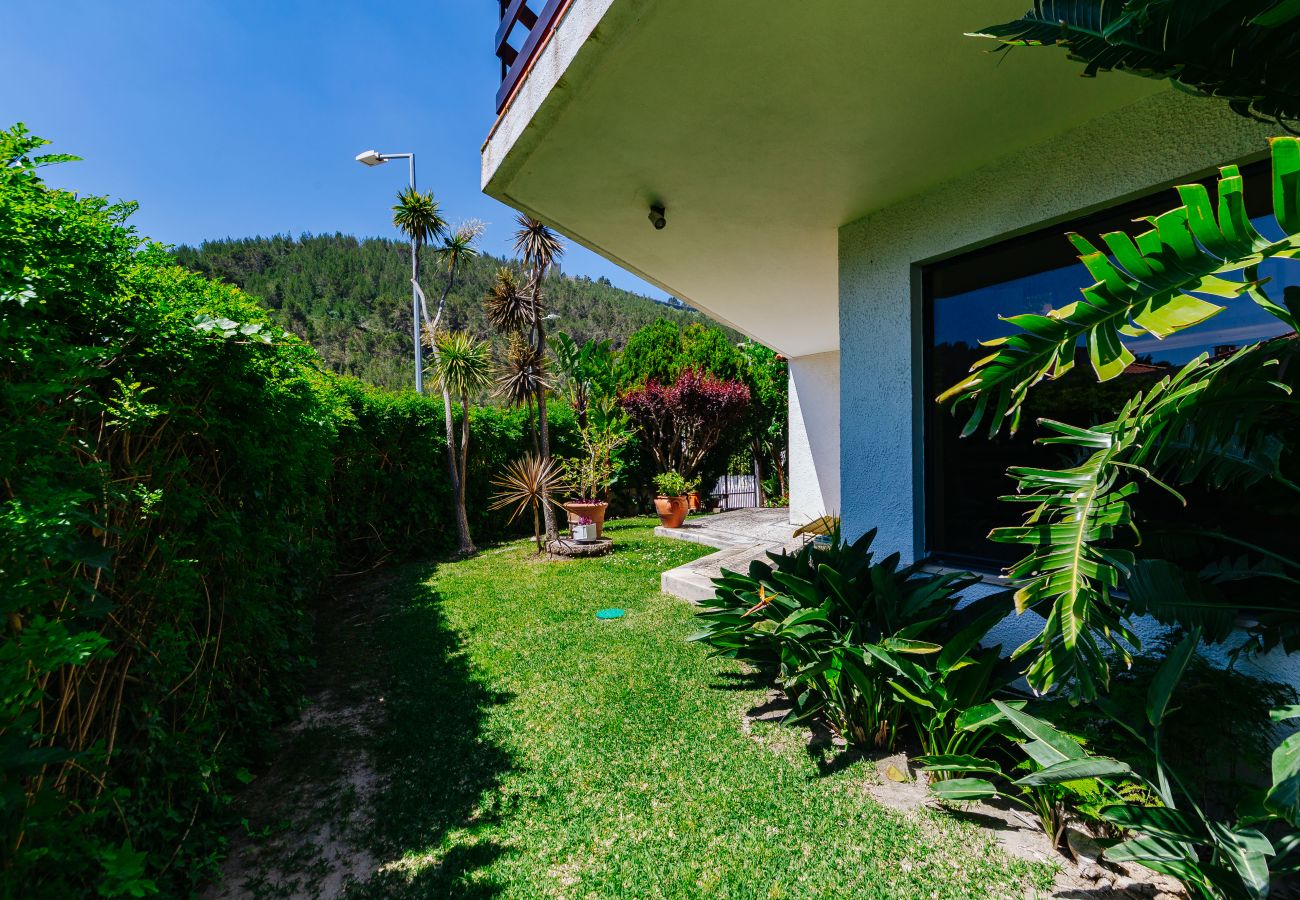 House in Sesimbra - RENT4REST SESIMBRA 4BDR OCEAN VIEW AND PRIVATE POOL VILLA House in Sesimbra - RENT4REST SESIMBRA 4BDR OCEAN VIEW AND PRIVATE POOL VILLA