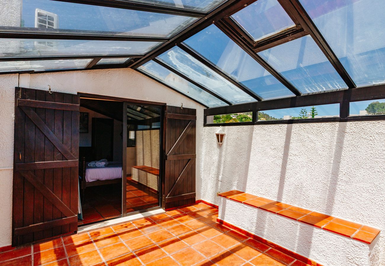 House in Sesimbra - RENT4REST SESIMBRA 4BDR OCEAN VIEW AND PRIVATE POOL VILLA House in Sesimbra - RENT4REST SESIMBRA 4BDR OCEAN VIEW AND PRIVATE POOL VILLA