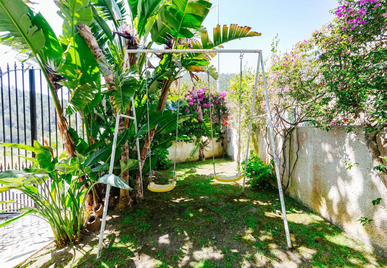 House in Sesimbra - RENT4REST SESIMBRA 4BDR OCEAN VIEW AND PRIVATE POOL VILLA House in Sesimbra - RENT4REST SESIMBRA 4BDR OCEAN VIEW AND PRIVATE POOL VILLA