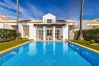 Villa in Galé - Villa Luz do Atlantico, 100m from the beach- private pool 