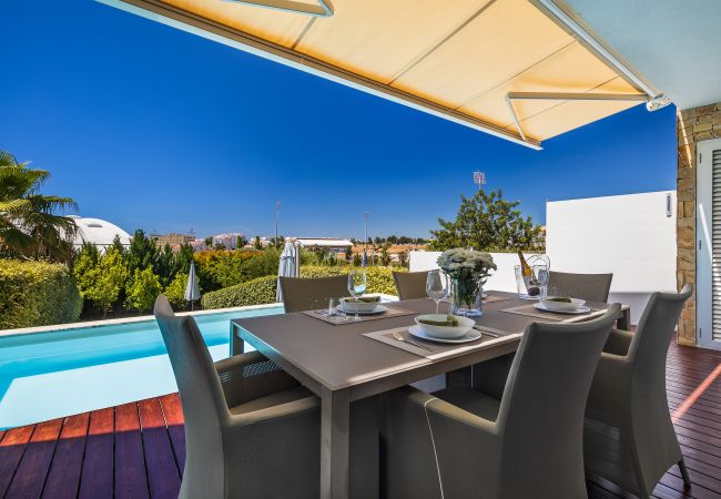 Villa in Albufeira - Design Villa OCV - Heated Pool and Jacuzzi