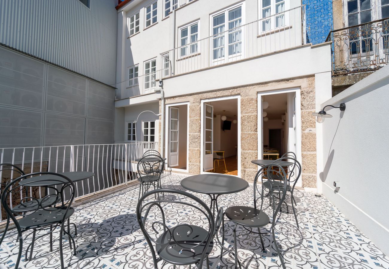 Studio in Braga - LP Heritage 3.03 Studio Twin w/ Balcony - Sé Apartamentos Studio in Braga - LP Heritage 3.03 Studio Twin w/ Balcony - Sé Apartamentos