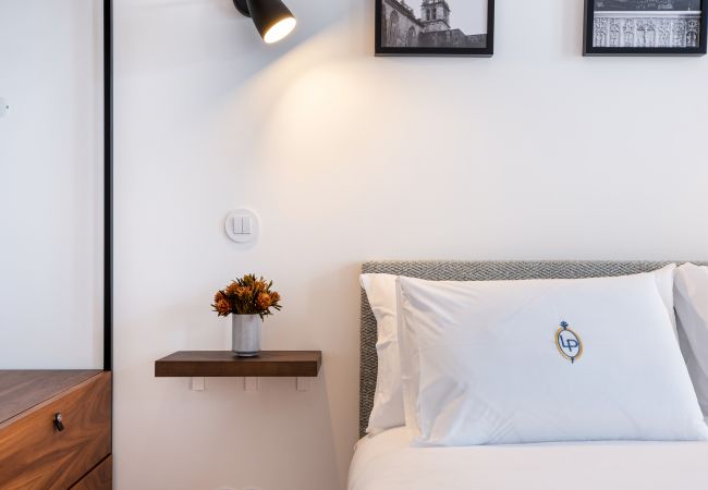 Studio in Braga - LP Heritage 4.01 w/ City View - Sé Apartamentos Studio in Braga - LP Heritage 4.01 w/ City View - Sé Apartamentos