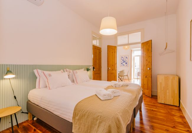 Apartment in Lisbon - RENT4REST CASTLE VIEW FAMILY & FRIENDS BAIRRO ALTO Apartment in Lisbon - RENT4REST CASTLE VIEW FAMILY & FRIENDS BAIRRO ALTO