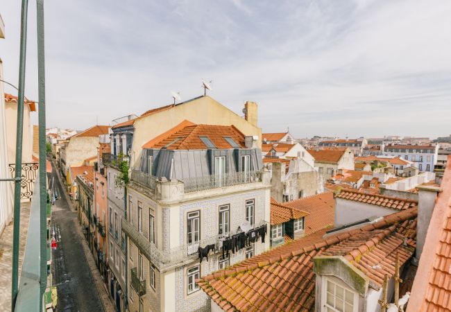 Apartment in Lisbon - RENT4REST CASTLE VIEW FAMILY & FRIENDS BAIRRO ALTO Apartment in Lisbon - RENT4REST CASTLE VIEW FAMILY & FRIENDS BAIRRO ALTO